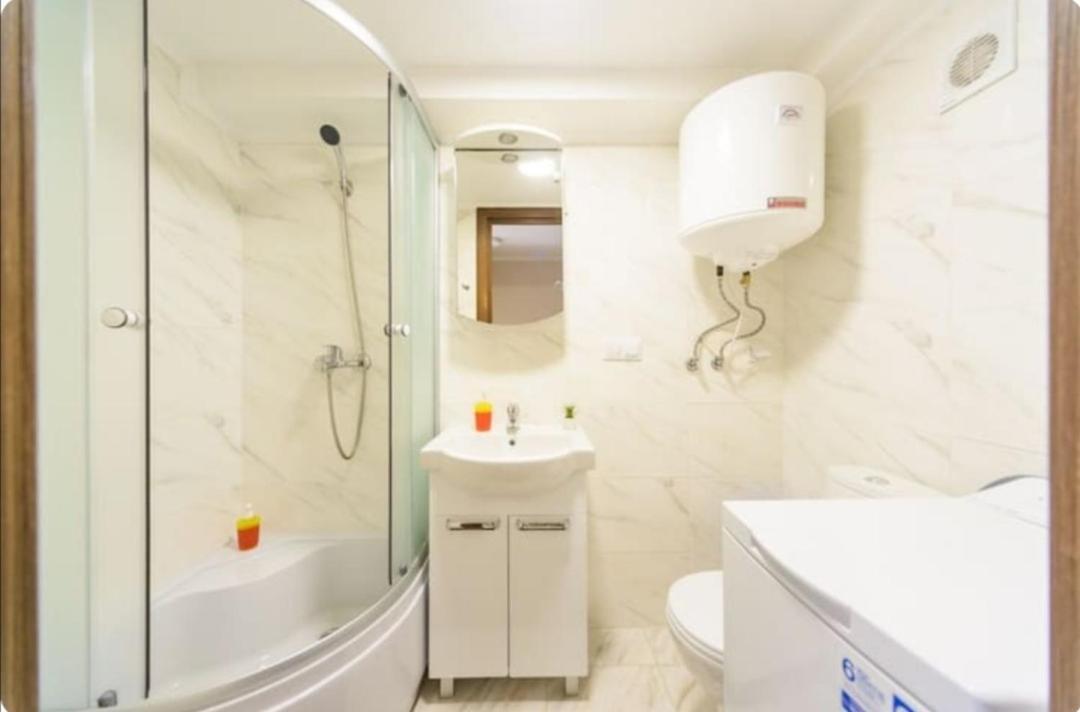 Cozy Smarthouse Apartment Kyiv Exterior photo